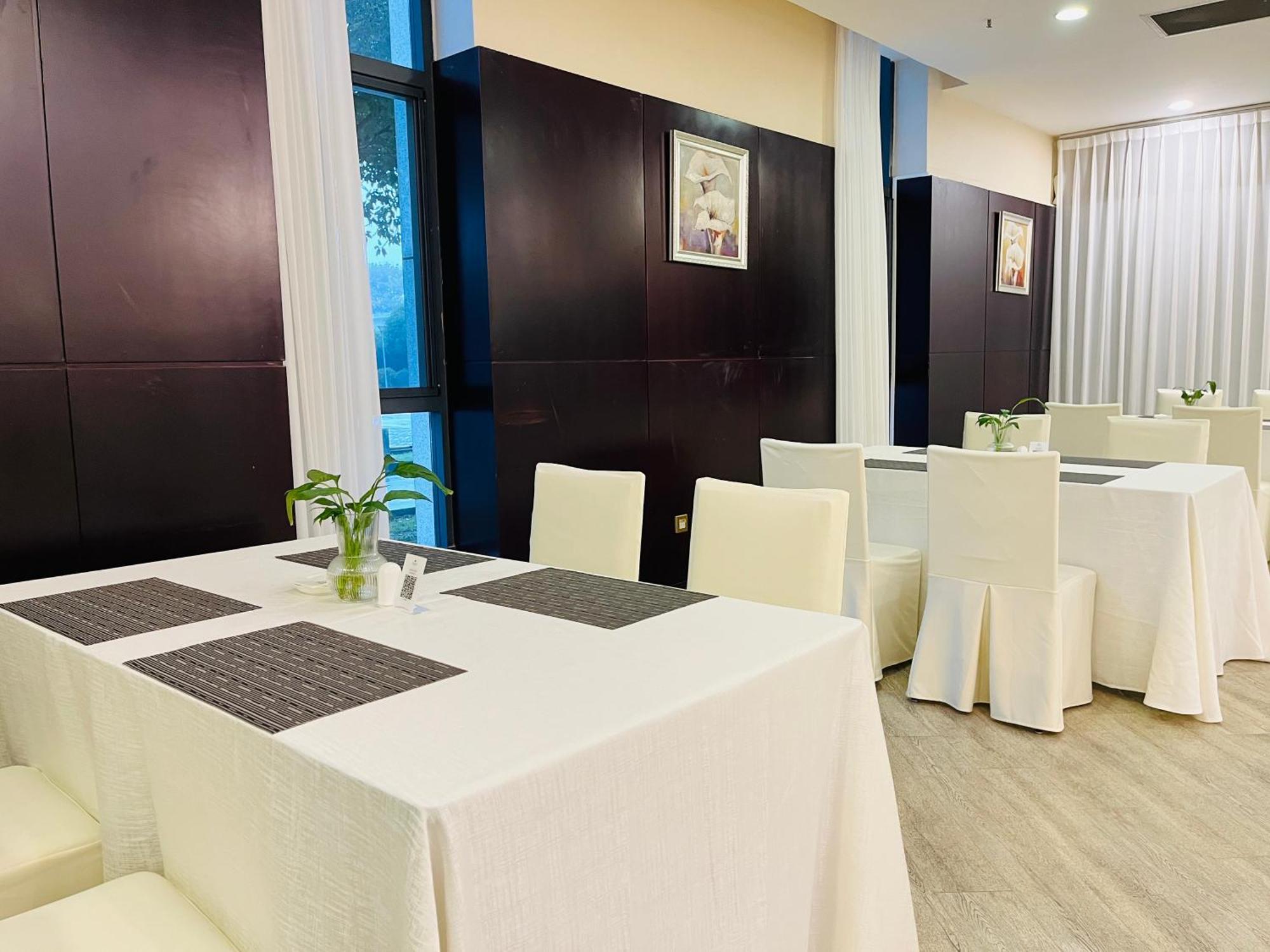 Chengdu Joyhub Cheer Hotel Shuangliu Exterior foto
